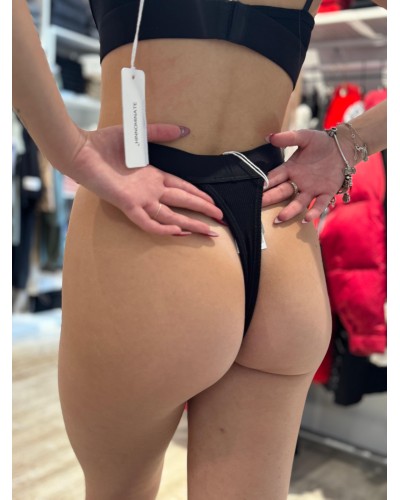 Tanga HINNOMINATE
