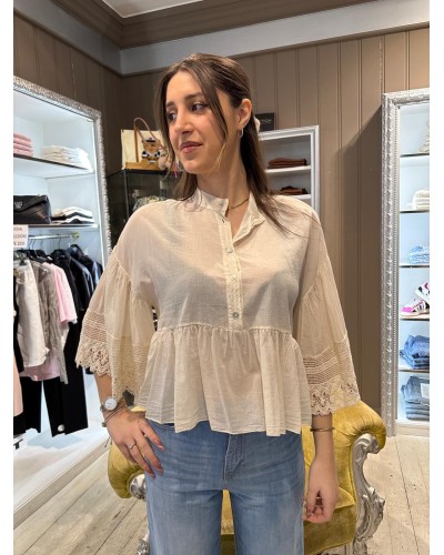 Blusa Krochet RELISH