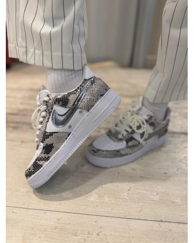 Sneakers Nike Air Force 1 Pitone Argento NIKE