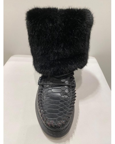 Stivale nero KARMA OF CHARME