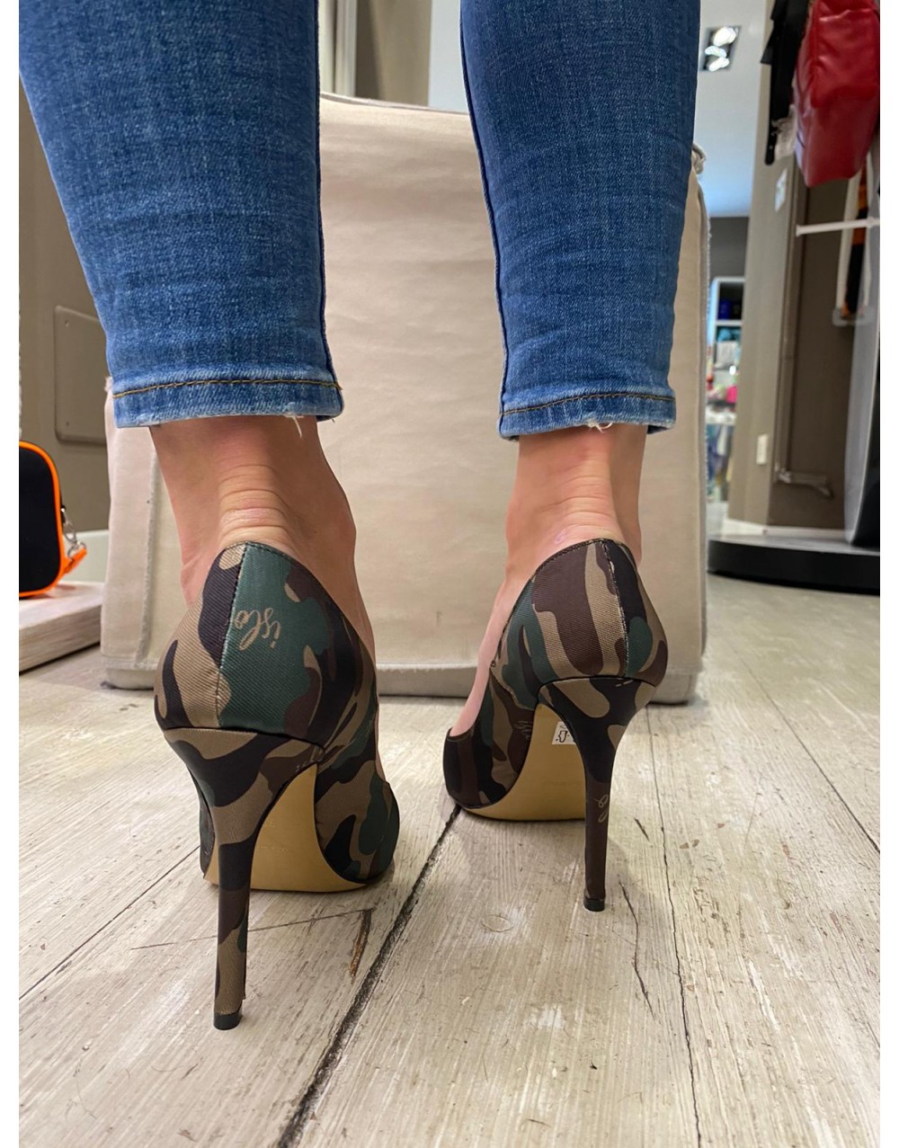 Decolletè Birba ISLO