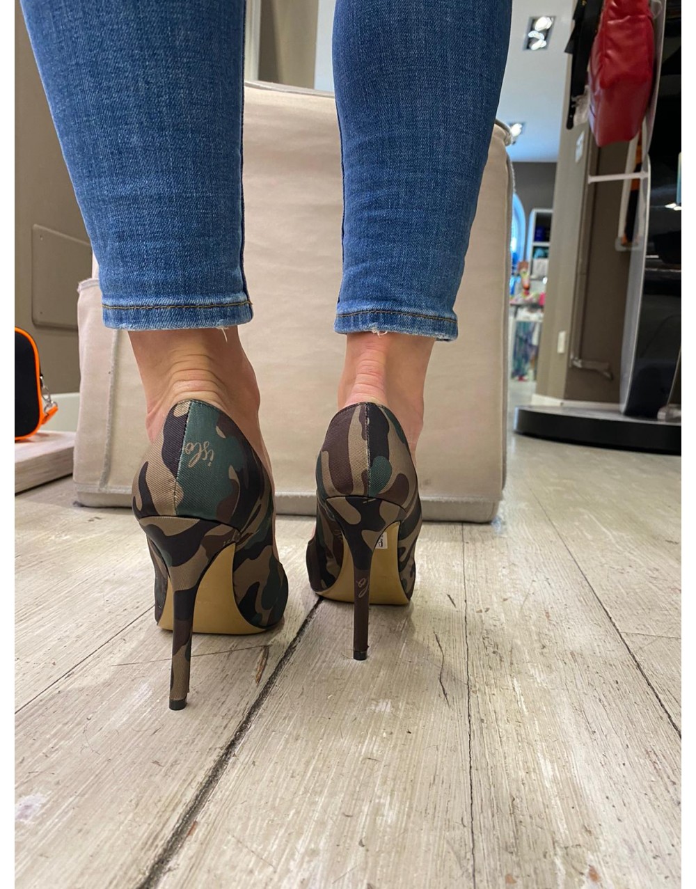 Decolletè Birba ISLO